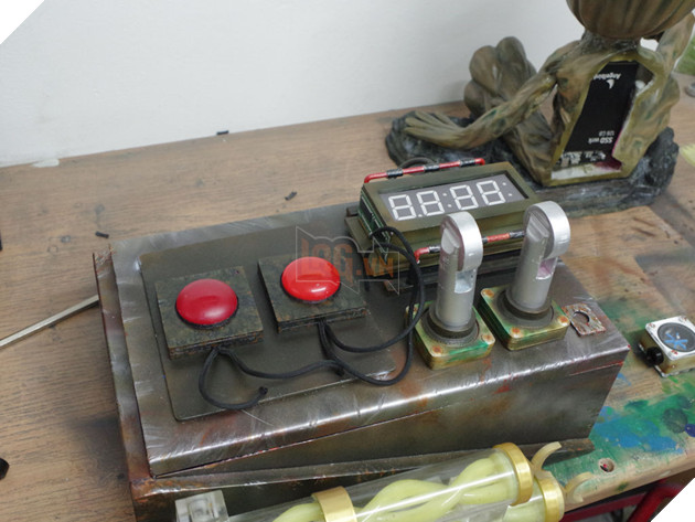 Nhìn chú bé Groot cực xinh này, chẳng ai dám tin bên trong là cỗ máy tính chơi được mọi game trên đời