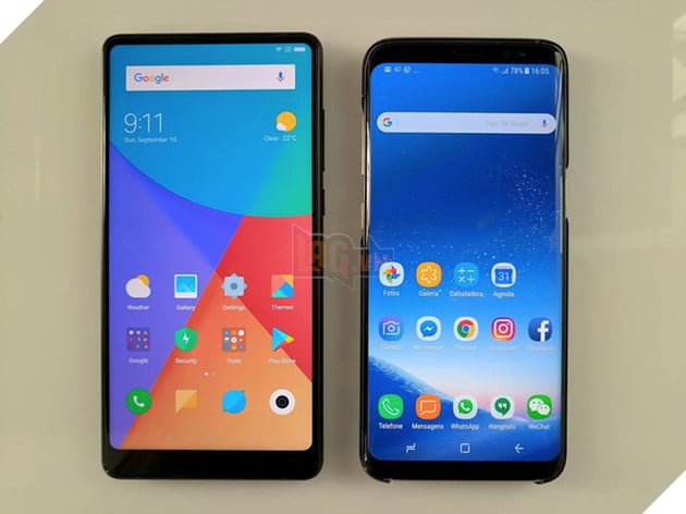 Ảnh thực tế Mi Mix 2: viền cạnh bên vẫn khá dày, chưa hẳn là không viền như quảng cáo 8