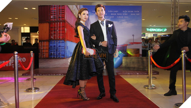 Thu Trang - Tiến Luật đầy cá tính trong buổi họp báo ra mắt Chí Phèo Ngoại Truyện 12