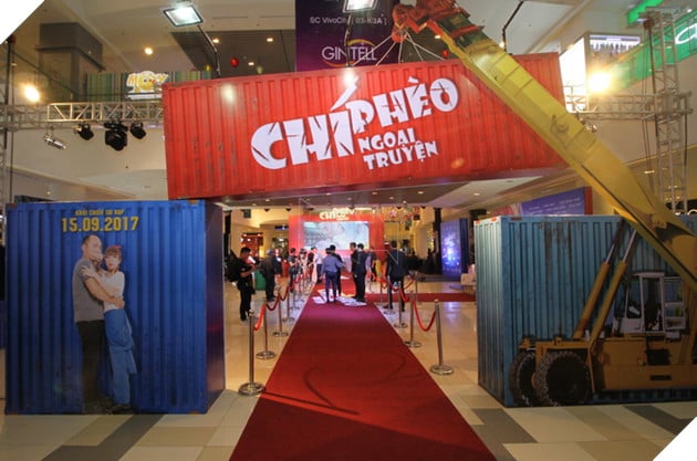 Thu Trang - Tiến Luật đầy cá tính trong buổi họp báo ra mắt Chí Phèo Ngoại Truyện 7