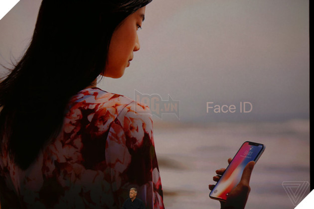 Cận cảnh Iphone X giá 1000 USD thiết kế toàn màn hình, bỏ hẳn nút Home và Touch ID, nhận diện Face ID và hơn thế nữa 13