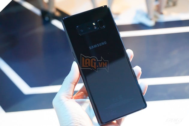 Samsung Galaxy Note8 chính thức ra mắt tại Việt Nam: thiết kế ấn tượng, camera kép xóa phông chủ động, giá 22,5 triệu 7