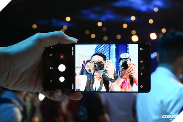 Samsung Galaxy Note8 chính thức ra mắt tại Việt Nam: thiết kế ấn tượng, camera kép xóa phông chủ động, giá 22,5 triệu 16