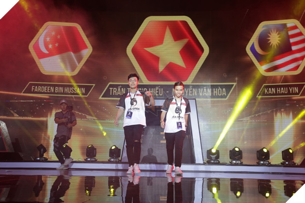 FIFA Online 3: KRJeong giành chức vô địch giải đấu SOC 2017 khu vực Đông Nam Á 5