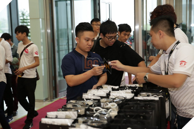 FIFA Online 3: KRJeong giành chức vô địch giải đấu SOC 2017 khu vực Đông Nam Á 4