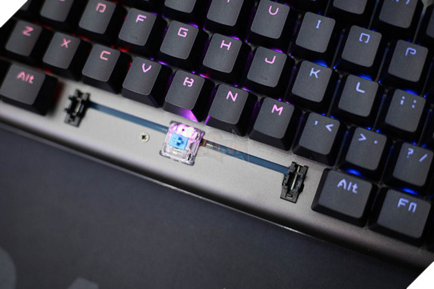 Các loại bàn phím cơ 'đổi màu' cực đẹp giá lại rẻ cho game thủ Việt lựa chọn