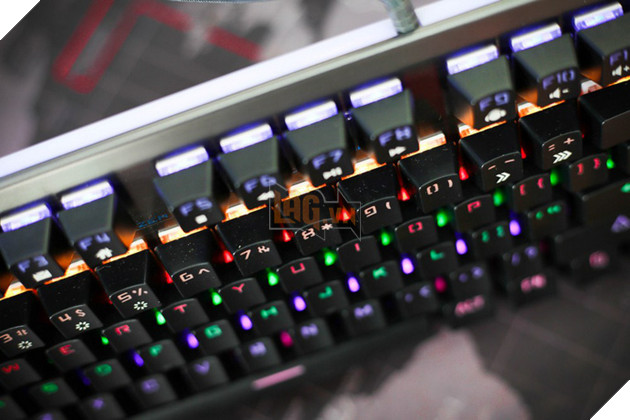 Các loại bàn phím cơ 'đổi màu' cực đẹp giá lại rẻ cho game thủ Việt lựa chọn