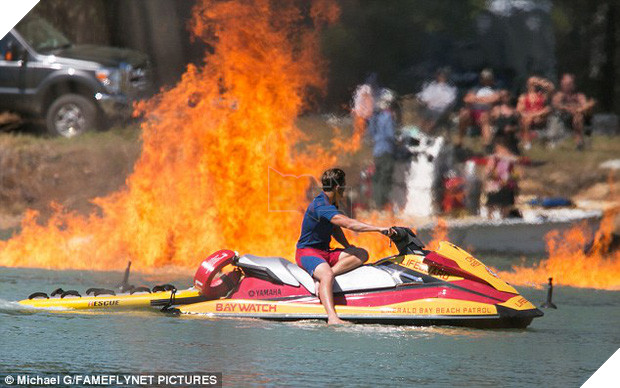 9 tình tiết siêu ngớ ngẩn trong phim bom tấn năm 2017