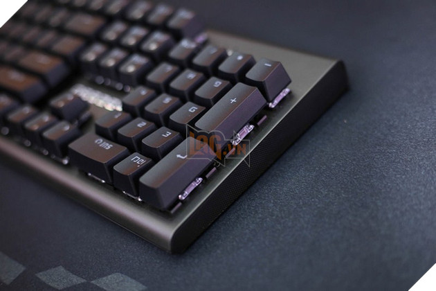 Các loại bàn phím cơ 'đổi màu' cực đẹp giá lại rẻ cho game thủ Việt lựa chọn