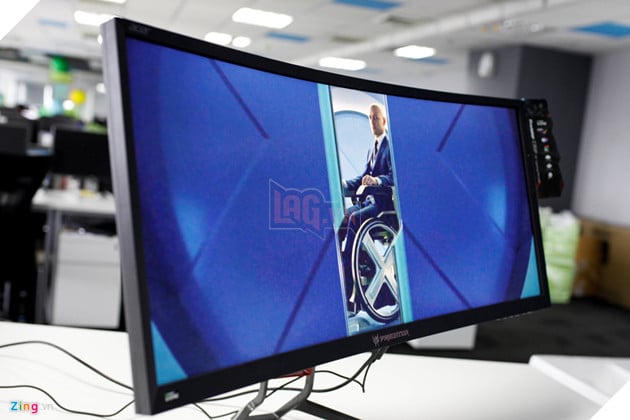 Acer Predator Z35 - Màn hình chơi game siêu mượt với thiết kế góc cạnh 12