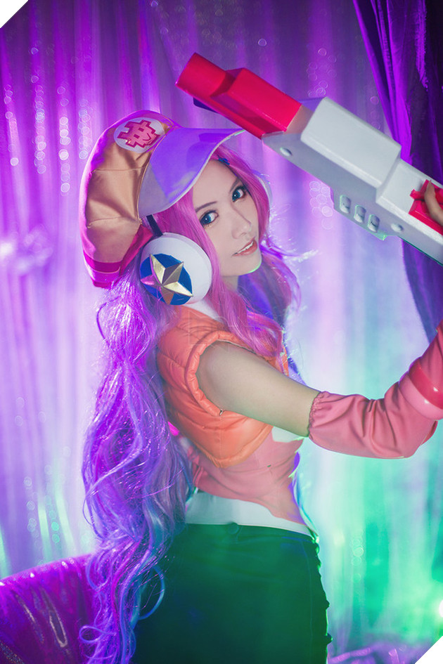 Cùng ngắm nàng Miss Fortune cực gợi cảm trong Liên Minh Huyền Thoại