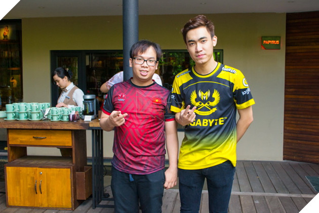 LMHT: Những hình ảnh đầu tiên của GAM và YG trước ngày chuẩn bị ra quân CKTG 2017