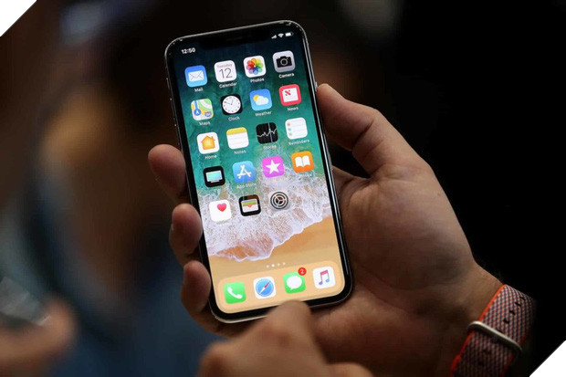 
Thời lượng pin không phải là điểm mạnh của iPhone X.

