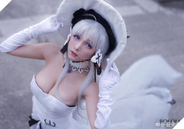 Bộ ảnh cosplay gợi cảm về cô nàng tóc bạch kim Emilia trong Re:Zero