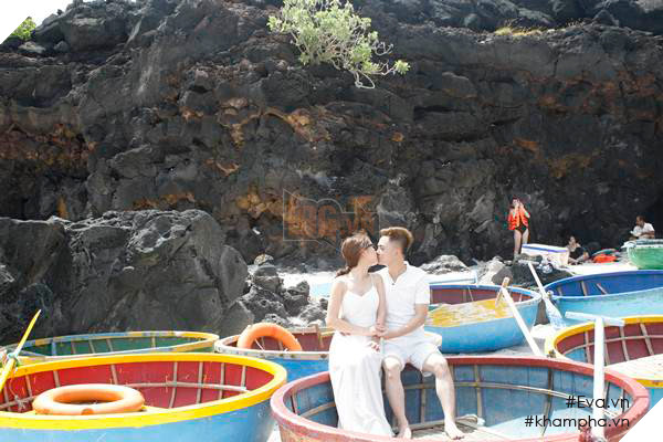 Chuyện tình chàng game thủ tặng nàng chủ quán... viên gạch nhân kỷ niệm 6 năm ngày yêu 