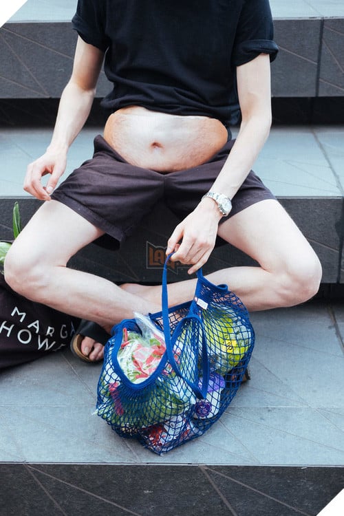 Túi đeo hông thần kỳ dành cho người gầy mà vẫn thích bụng bia - Ảnh 4.