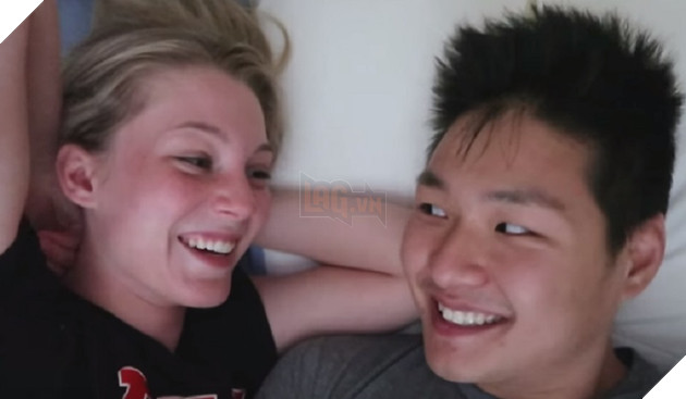 Nữ streamer xinh nhất hệ mặt trời khiến hàng loạt nam nhân tiếc nuối khi khoe ảnh người yêu