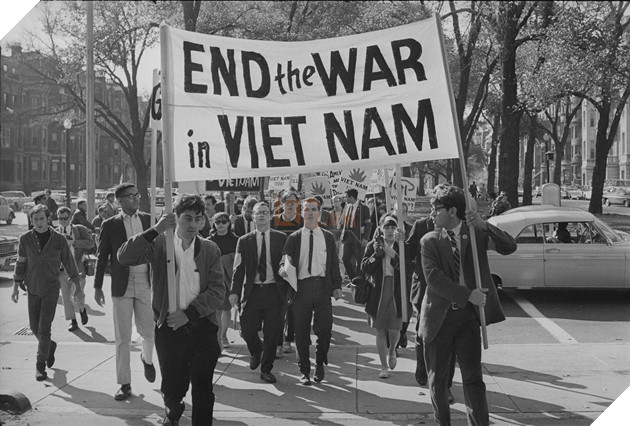  The Vietnam War - Phim tài liệu mà người Mỹ và người Mỹ gốc Việt chờ đợi 7