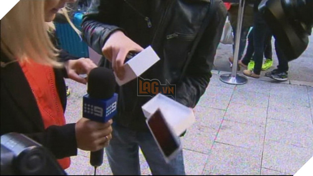 Fan Apple méo mặt khi tiền sửa mặt lưng iPhone 8 đắt gấp đôi tiền thay màn hình 4