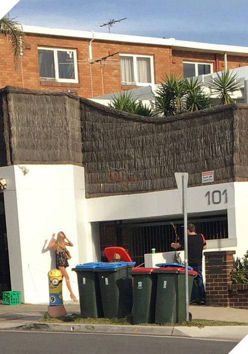 Phía sau 22 bức ảnh phụ nữ chân dài là công sức của những người đàn ông miệt mài - Ảnh 39.