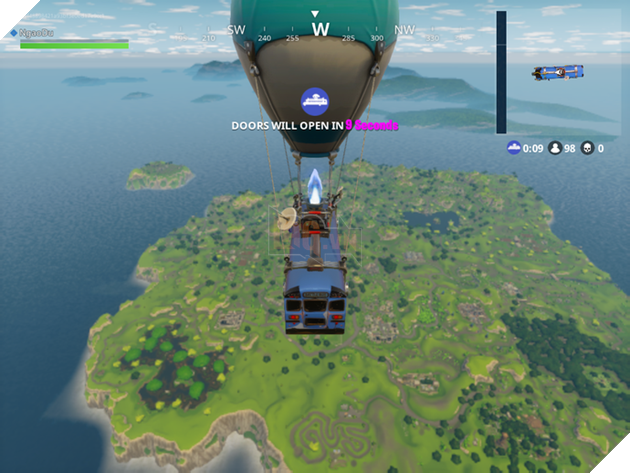 
Khác với chiếc máy bay trong PUBG, phương tiện chở khách đến đảo trong FBR là ô tô bus có gắn bóng khinh khí cầu.
