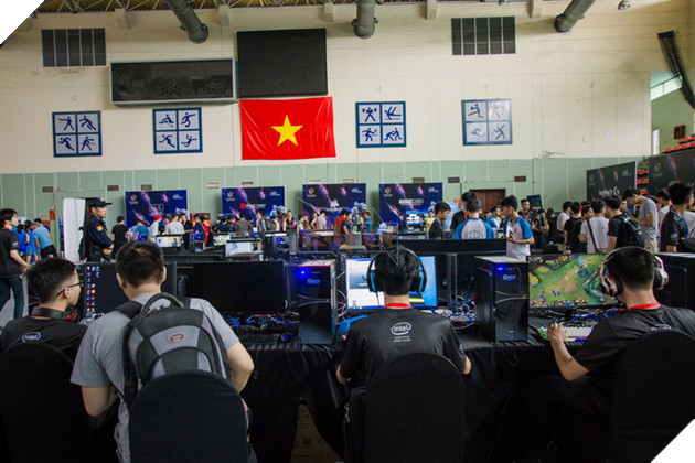 Toàn cảnh sự kiện Đấu Trường Máy Tính mùa 2 tại Hà Nội vừa qua 2