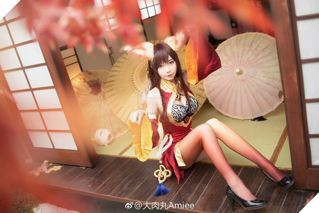 Tiếp tục nóng mắt với cosplay nàng Hồ Ly Đắc Kỷ trong Vương Giả Vinh Diệu