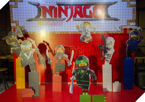 Lực lượng Ninja bí mật bảo vệ thành phố Ninjago