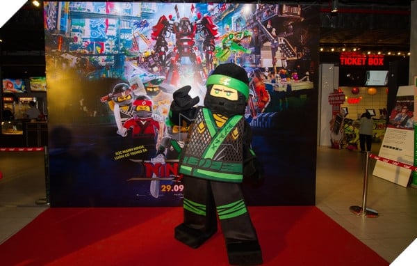 Ninja Xanh Lá cũng góp mặt trong sự kiện họp báo