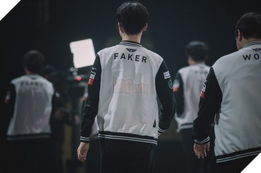 29905456442_4e69fc626c_h-1-640x426