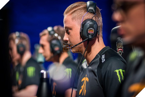  CKTG 2017 Top 10 tuyển thủ đáng chú ý nhất tại Vòng Bảng 10