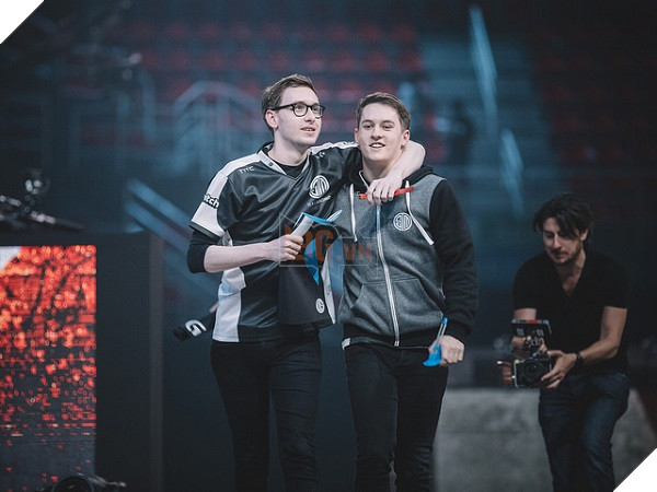  CKTG 2017 Top 10 tuyển thủ đáng chú ý nhất tại Vòng Bảng 8