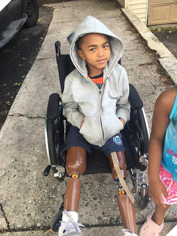 Đội Justice League nhí này sẽ khiến bạn nể phục lẫn cảm động trước câu chuyện về siêu năng lực của các bé - Ảnh 2.