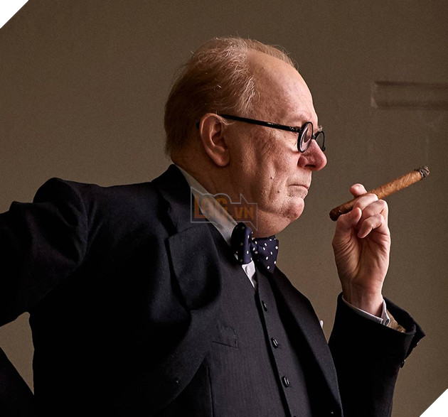  Darkest Hour - Vai diễn để đời của Gary Oldman