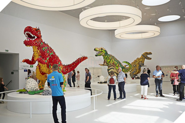 Ghé thăm căn nhà đồ chơi LEGO chóe lọe ngoài đời thực - Ảnh 21.