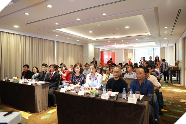 Canon Việt Nam tổ chức họp báo giới thiệu 2 sự kiện lớn nhất từ trước tới nay:Canon EXPO 2017 và Canon PhotoMarathon 3