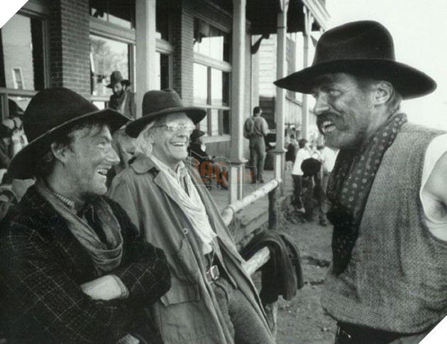 30 bức ảnh hết sức vui nhộn về cảnh hậu trường của các bộ phim nổi tiếng