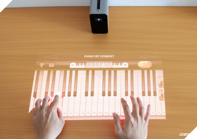 Trên tay và trải nghiệm Sony Xperia Touch: chiếc máy chiếu đến từ tương lai 15