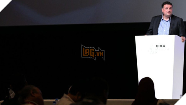 BlackBerry lặng lẽ ra mắt smartphone mới mang tên Motion: màn hình cảm ứng, chip Snapdragon, kháng nước, bụi IP67, giá 460 USD 2