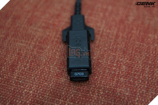 Đánh giá chuột Logitech G703: Lựa chọn không dây hàng đầu cho game thủ FPS 11