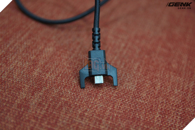 Đánh giá chuột Logitech G703: Lựa chọn không dây hàng đầu cho game thủ FPS 10