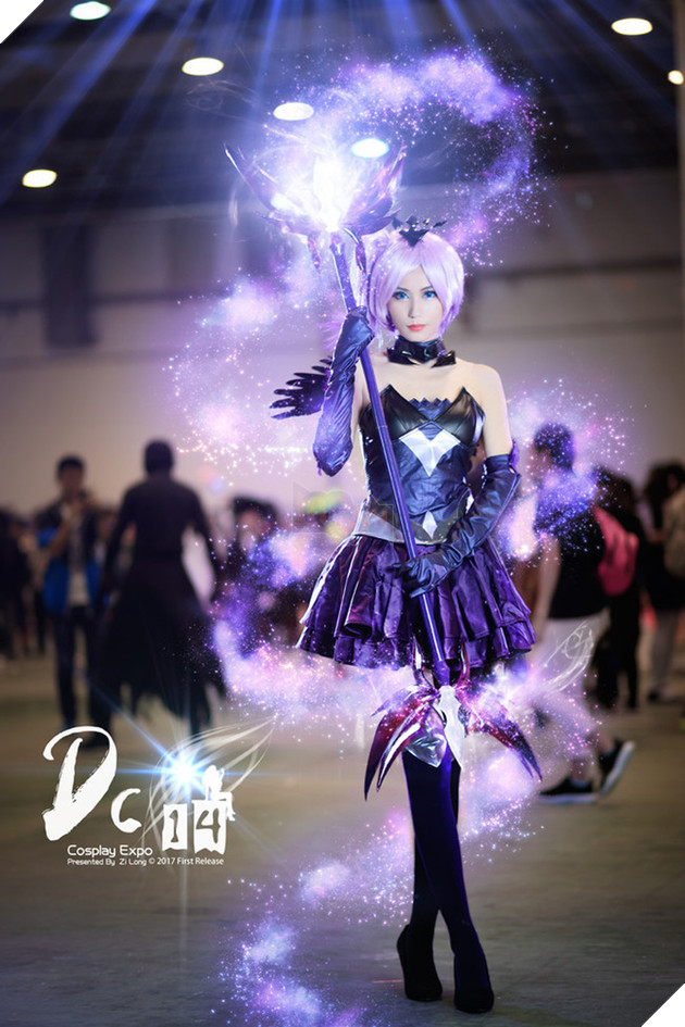 Cosplay Lux Thập Đại Nguyên Tố tuyệt đẹp dành cho fan Liên Minh Huyền Thoại