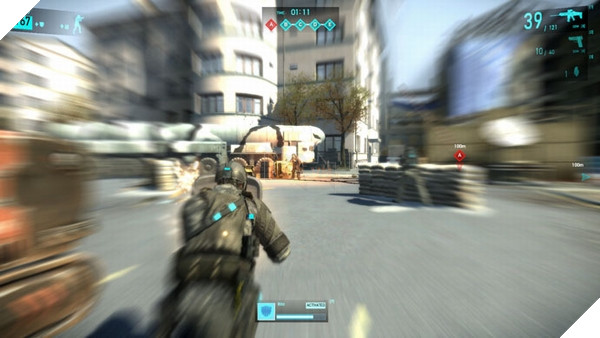 "Á, lag quá, tôi không chơi được, do đường truyền mạng kém đấy nhé"