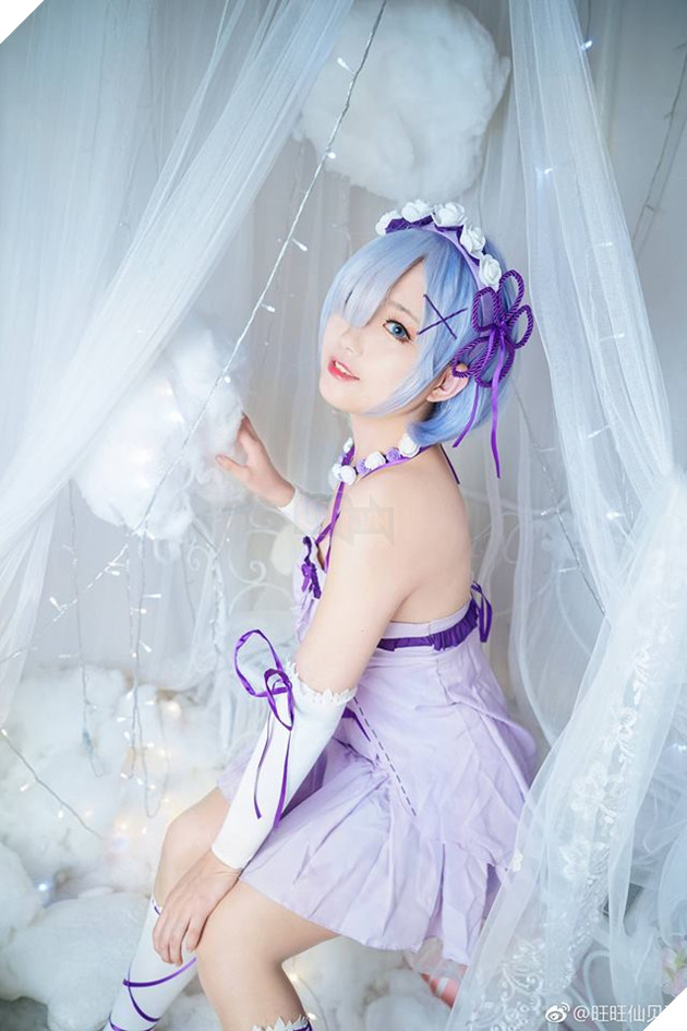 Ngắm cosplay nàng hầu Rem cực dễ thương đốn tin fan Anime