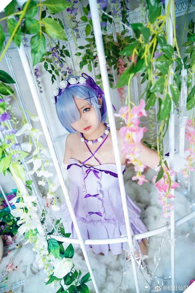 Ngắm cosplay nàng hầu Rem cực dễ thương đốn tin fan Anime
