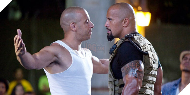 The Rock nói gì về bộ phim Fast & Furious ngoại truyện của anh?
