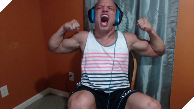Bị khóa 20 account và cấm chơi LMHT vĩnh viễn, Riot bất ngờ cho Tyler1 cơ hội "cải tà quy chánh"