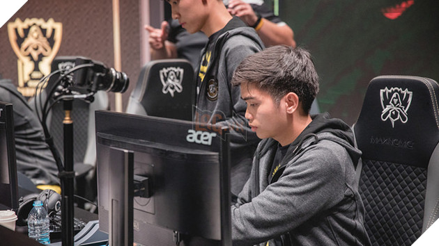 Optimus lên tiếng nhận hết lỗi và trách nhiệm trong thất bại của đội tuyển Liên Minh Huyền Thoại Việt Nam tại CKTG mùa 7