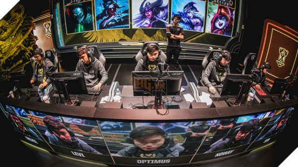  CKTG 2017 Cảm động trước tình cảm của người hâm mộ giành cho GIGABYTE Marines!! 5