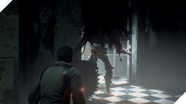 The Guardian, con quái vật cầm cưa máy đáng sợ mà Stefano Valentini đã tạo ra